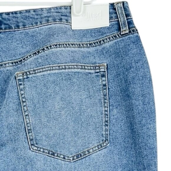 Edited by Remi Bader Women's Denim Jeans Plus Sz 20W Loose Fit Straight Leg NWT - Picture 10 of 12